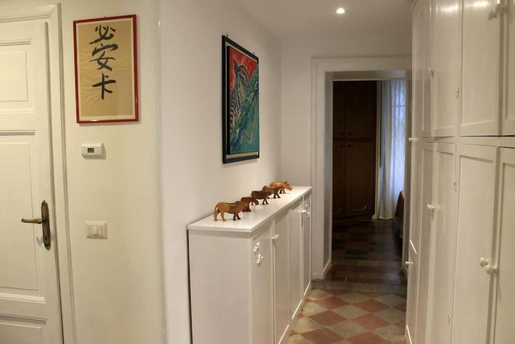 Near Colosseum By Varental 2Br + 1Sb Roma Eksteriør bilde